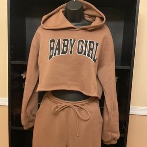 Baby Girl Sweat Outfit Set, brown size small in excellent condition worn once.
